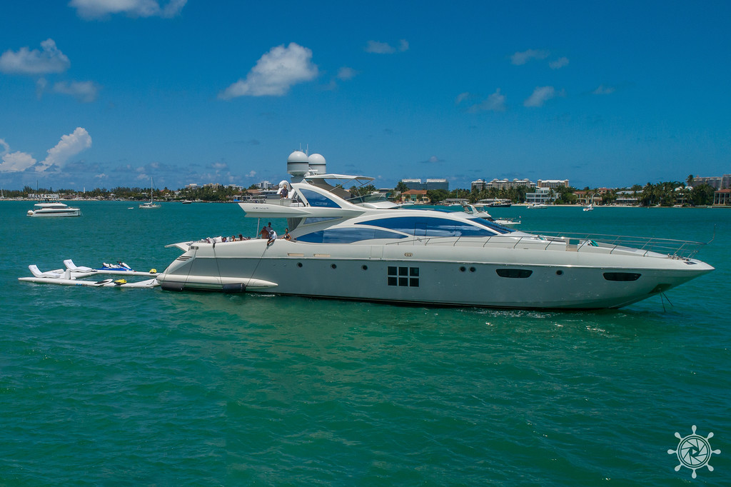 103' Azimut 103' super yacht available for charter in Miami