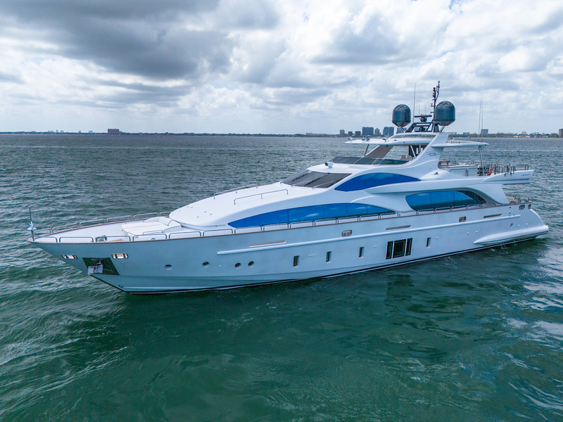 Azimut 105 105' super yacht available for charter in Miami