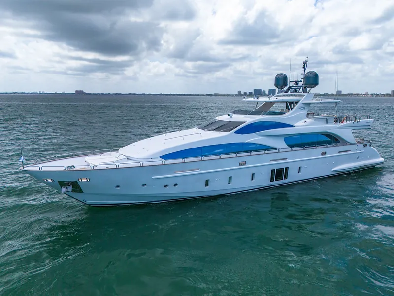 105' Azimut 105' super yacht yacht available for charter in Miami