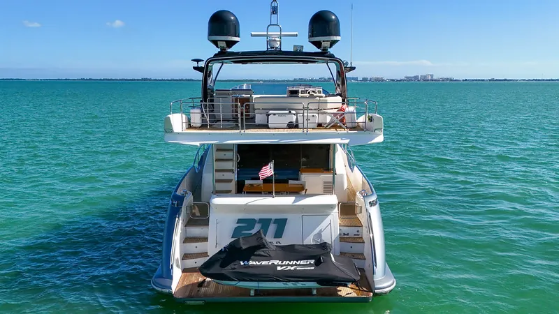 70' Azimut Flybridge 70' motor yacht yacht available for charter in Miami